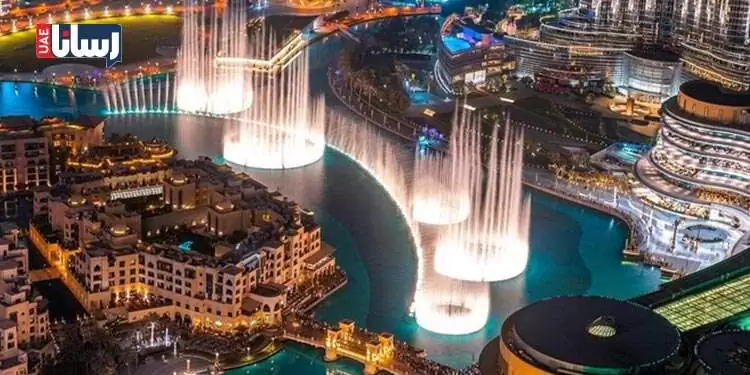 نمایی دیگر از آبشار های دبی در دبی مال