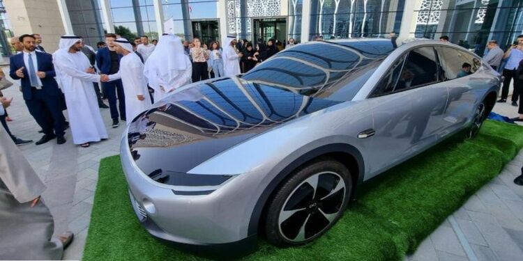 اولین ماشین خوردشیدی دوربرد در شارجه معرفی شد!