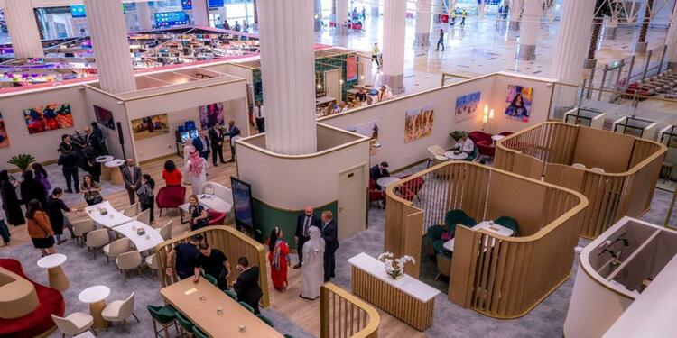 فرودگاه دبی برای مسافران خود، فضای کار اشتراکی افتتاح کرد