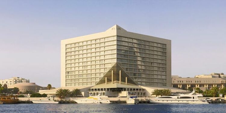 هتل شرایتون در خور دبی