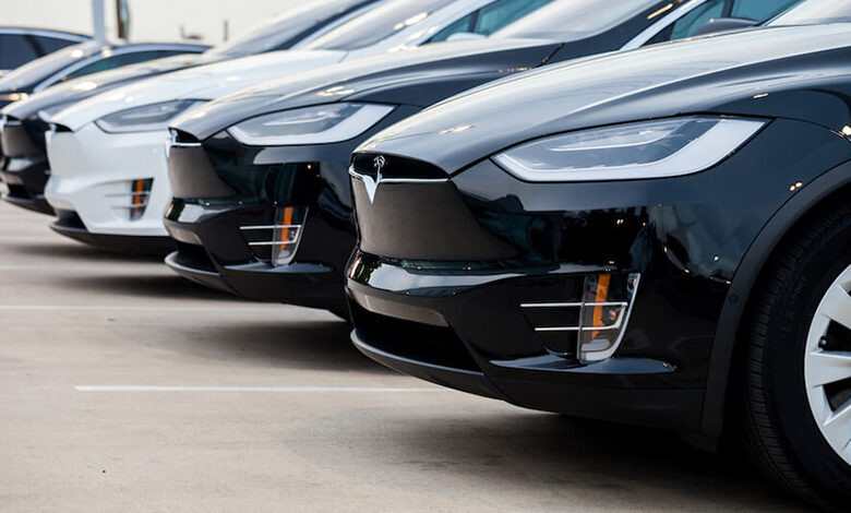 دو سوم رانندگان در امارات، می خواهند به ماشین برقی رو بیاورند