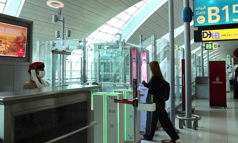 چگونه در صف کنترل پاسپورت فرودگاه دبی معطل نشویم؟