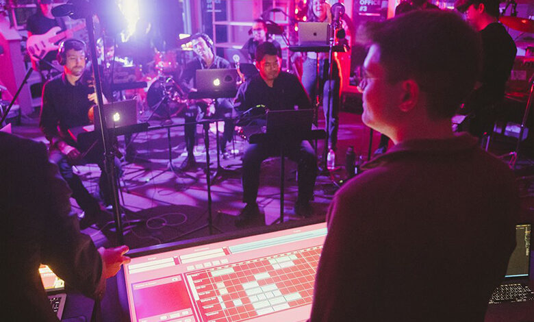 یک تجربه متفاوت از ترکیب اجرای دی جی ها و ارکستر!