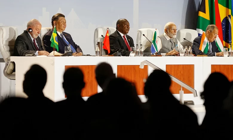 رهبران بریکس با پیوستن 6 کشور از جمله امارات و ایران موافقت کردند