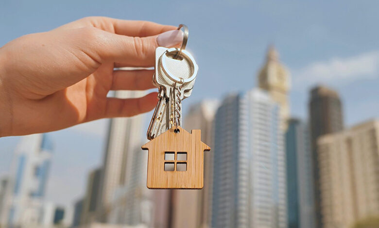 در امارات املاک را نقد بخریم یا قسطی؟