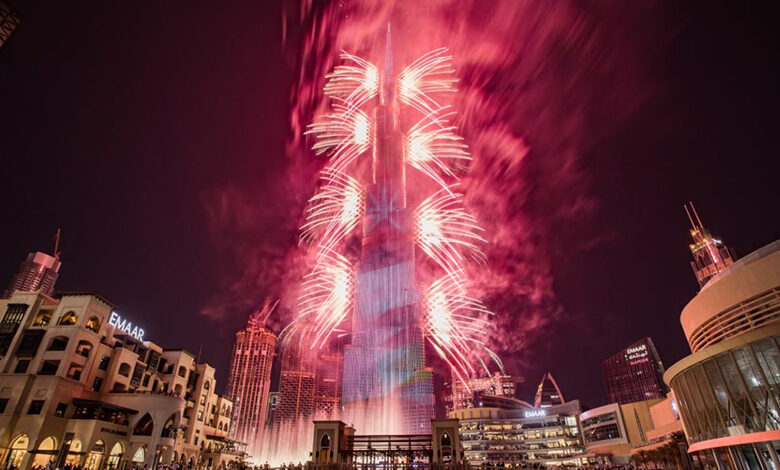 تماشای آتش بازی سال نوی برج خلیفه از نزدیک، پولی شد