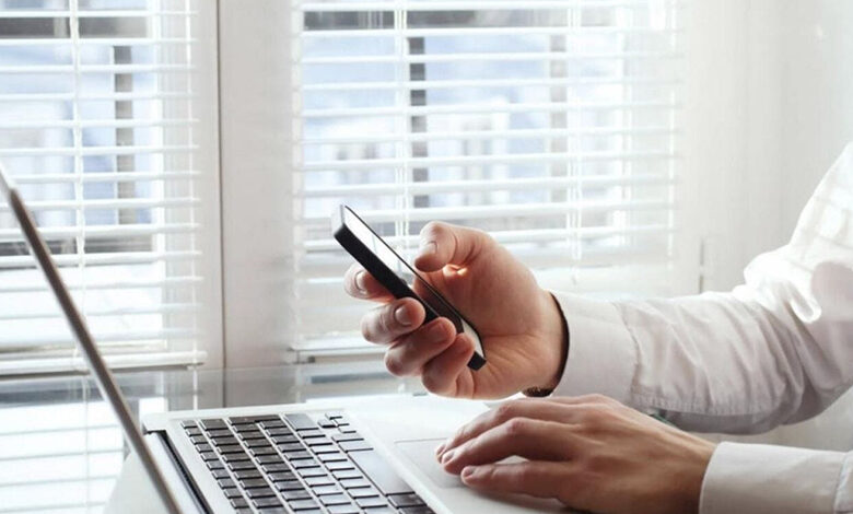 در امارات میتوان همزمان برای 2 کارفرما کار کرد؟