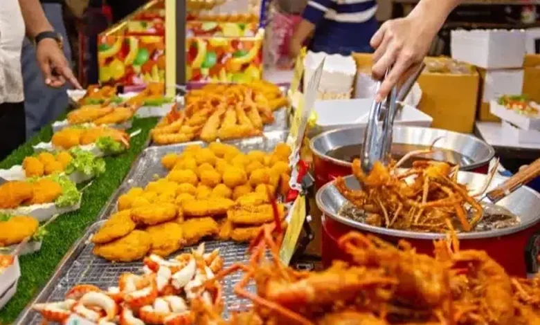 جشنواره غذاهای خیابانی در الکرامه دبی