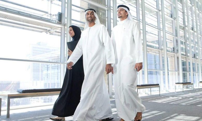 15% از معاملات املاک دبی به مشاوران املاک اماراتی اختصاص می یابد