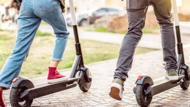 در دبی مواظب اسکوتر سوارها باشید