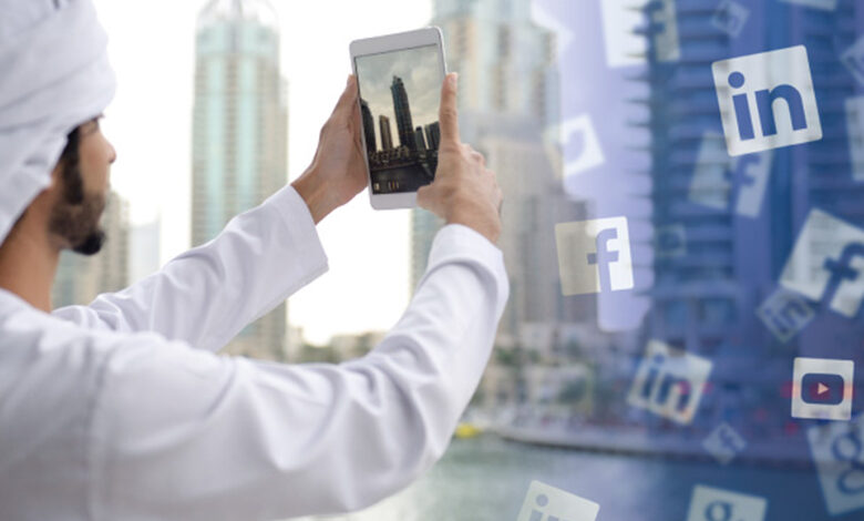 در امارات این 6 کار را هرگز در شبکه های اجتماعی انجام ندهید