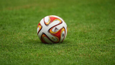 چطور از شهرداری دبی زمین فوتبال رایگان بگیریم؟