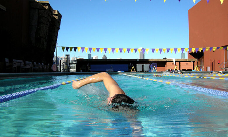 سالی 1 میلیارد لیتر آب از استخر های امارات بخار می شود